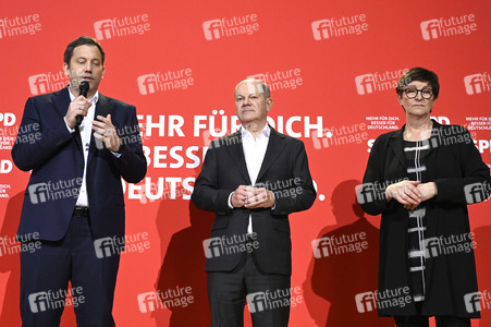 Pressekonferenz zum Beschluss des SPD-Wahlprogramms in Berlin