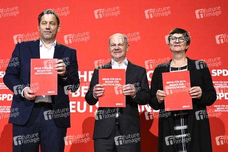 Pressekonferenz zum Beschluss des SPD-Wahlprogramms in Berlin
