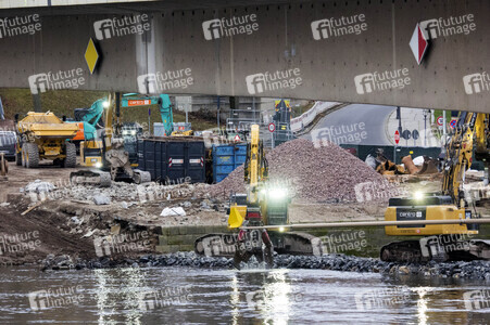 Abrissarbeiten an der Carolabrücke in Dresden