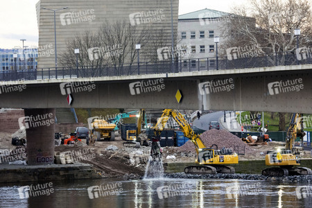 Abrissarbeiten an der Carolabrücke in Dresden