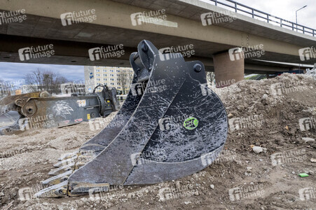 Abrissarbeiten an der Carolabrücke in Dresden