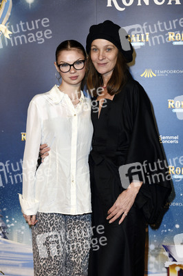 Premiere 20. Original Roncalli Weihnachtscircus in Berlin