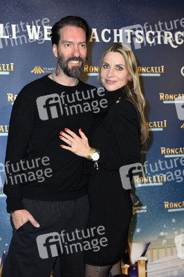 Premiere 20. Original Roncalli Weihnachtscircus in Berlin