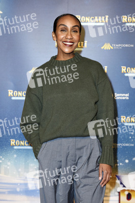 Premiere 20. Original Roncalli Weihnachtscircus in Berlin