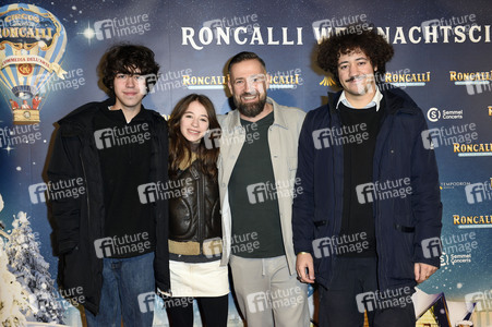 Premiere 20. Original Roncalli Weihnachtscircus in Berlin