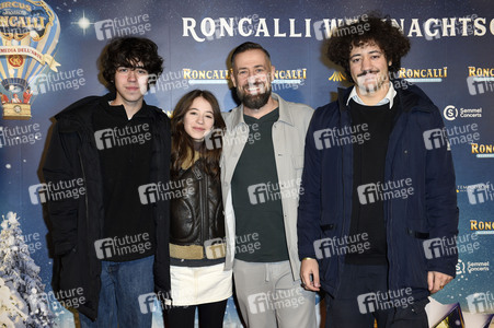 Premiere 20. Original Roncalli Weihnachtscircus in Berlin