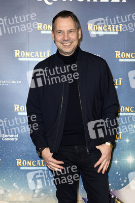 Premiere 20. Original Roncalli Weihnachtscircus in Berlin