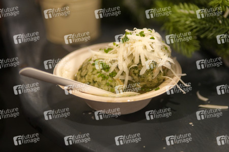 Lucia Weihnachtsmarkt in Berlin