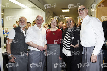 30. Weihnachtsfeier für Obdachlose und Bedürftige 2024 in Berlin
