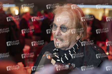 30. Weihnachtsfeier für Obdachlose und Bedürftige 2024 in Berlin