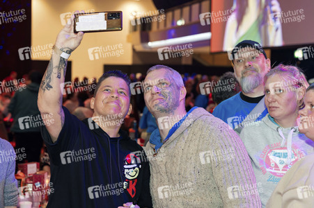 30. Weihnachtsfeier für Obdachlose und Bedürftige 2024 in Berlin