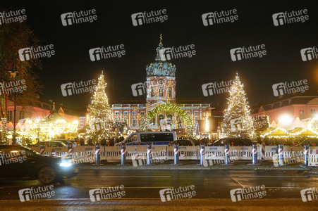 Weihnachtsmarkt am Schloss Charlottenburg in Berlin