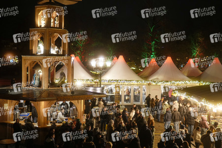 Weihnachtsmarkt am Schloss Charlottenburg in Berlin
