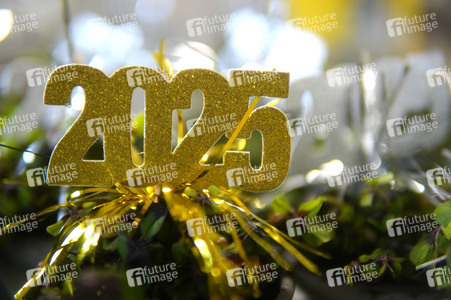 Symbolfoto Happy New Year 2025