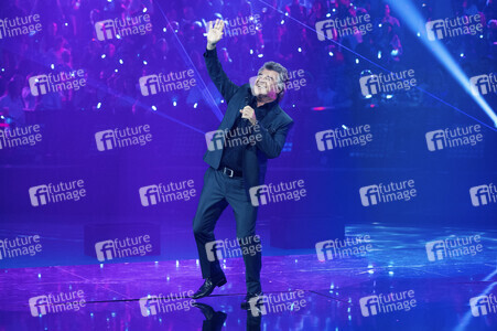 TV-Show 'Silvester-Schlagerbooom 2025 live - Die Wunderlichtershow!' in München