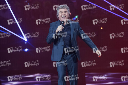 TV-Show 'Silvester-Schlagerbooom 2025 live - Die Wunderlichtershow!' in München