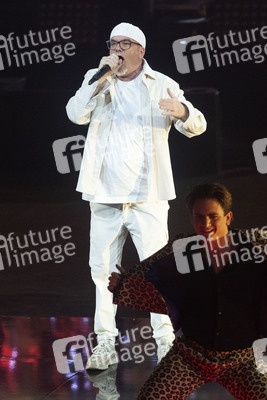 TV-Show 'Silvester-Schlagerbooom 2025 live - Die Wunderlichtershow!' in München