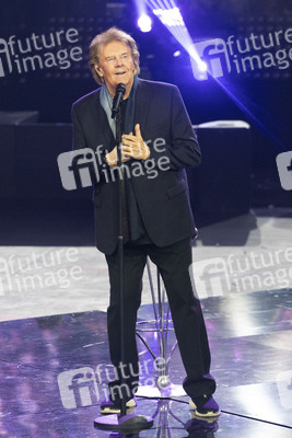 TV-Show 'Silvester-Schlagerbooom 2025 live - Die Wunderlichtershow!' in München