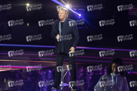 TV-Show 'Silvester-Schlagerbooom 2025 live - Die Wunderlichtershow!' in München