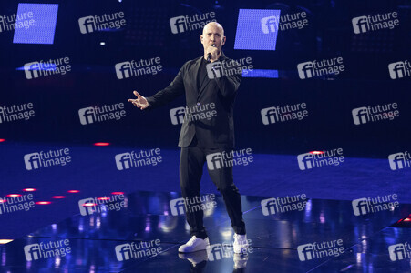 TV-Show 'Silvester-Schlagerbooom 2025 live - Die Wunderlichtershow!' in München