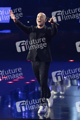 TV-Show 'Silvester-Schlagerbooom 2025 live - Die Wunderlichtershow!' in München