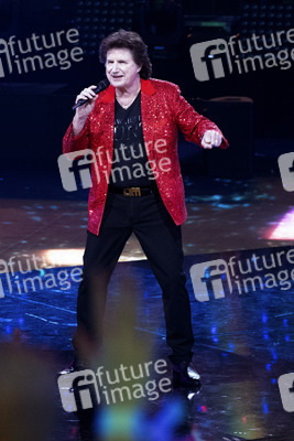 TV-Show 'Silvester-Schlagerbooom 2025 live - Die Wunderlichtershow!' in München