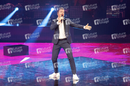 TV-Show 'Silvester-Schlagerbooom 2025 live - Die Wunderlichtershow!' in München