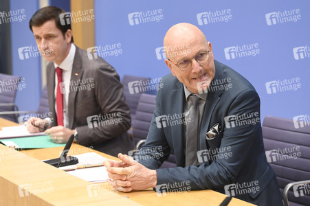 Bundespressekonferenz Rückblick 2024 und Ausblick 2025 des Deutschen Städte- und Gemeindebundes in Berlin