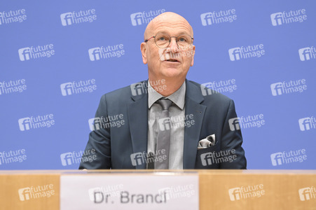 Bundespressekonferenz Rückblick 2024 und Ausblick 2025 des Deutschen Städte- und Gemeindebundes in Berlin