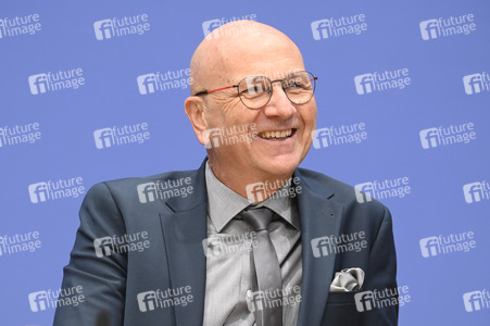 Bundespressekonferenz Rückblick 2024 und Ausblick 2025 des Deutschen Städte- und Gemeindebundes in Berlin