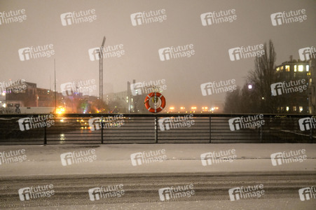 Schnee und Eisglätte in Berlin