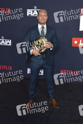 Premiere 'WWE Monday Night RAW' in Inglewood