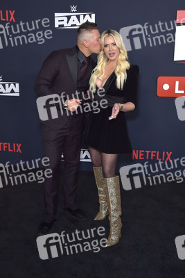 Premiere 'WWE Monday Night RAW' in Inglewood