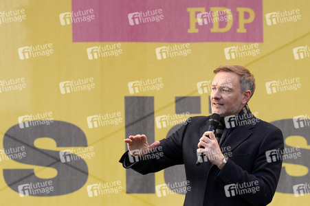 Wahlkampfauftakt der FDP zur Bundestagswahl 2025 in Potsdam