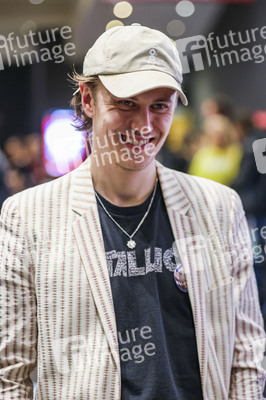 Filmpremiere 'Fünf Finger sind ne Faust' in Berlin