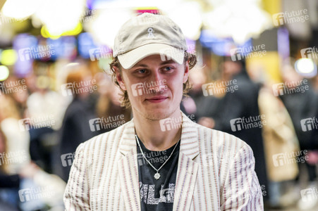 Filmpremiere 'Fünf Finger sind ne Faust' in Berlin