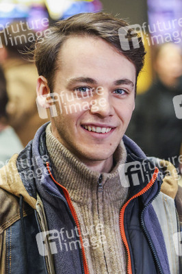 Filmpremiere 'Fünf Finger sind ne Faust' in Berlin