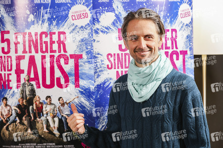 Filmpremiere 'Fünf Finger sind ne Faust' in Berlin