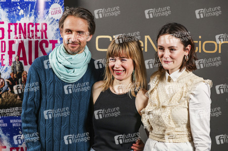 Filmpremiere 'Fünf Finger sind ne Faust' in Berlin