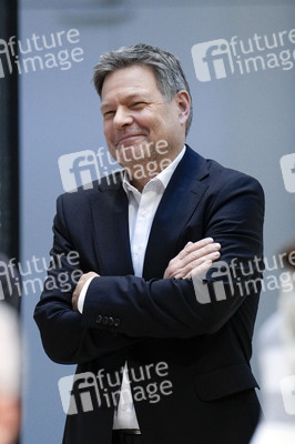 Live-Radioshow 'Studio 9 - Live aus dem Humboldt Forum' in Berlin