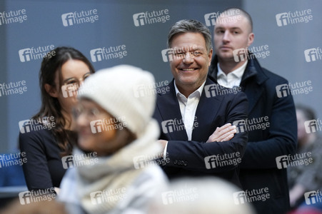 Live-Radioshow 'Studio 9 - Live aus dem Humboldt Forum' in Berlin