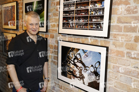 Vernissage der Fotoausstellung 'Zuversicht und Lebensfreude' in Berlin