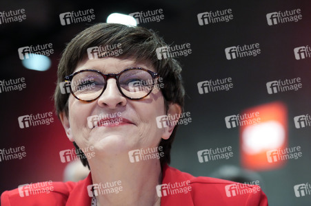 Außerordentlicher Bundesparteitag der SPD in Berlin