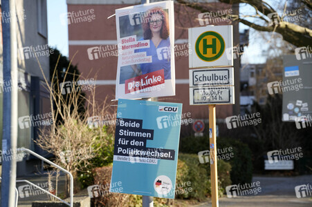 Wahlplakate zur Bundestagswahl 2025 in Berlin