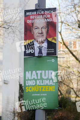 Wahlplakate zur Bundestagswahl 2025 in Berlin