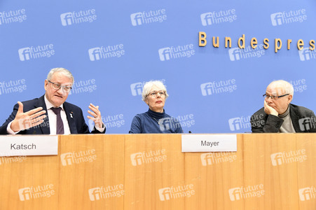 Bundespressekonferenz 15 Jahre katholischer Missbrauchsskandal in Berlin