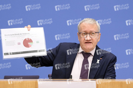 Bundespressekonferenz 15 Jahre katholischer Missbrauchsskandal in Berlin