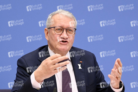 Bundespressekonferenz 15 Jahre katholischer Missbrauchsskandal in Berlin