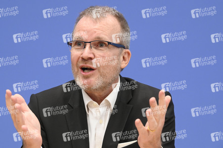 Bundespressekonferenz 'ePA-Start in Modellregionen' in Berlin