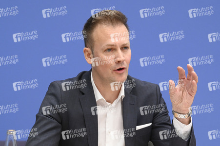 Bundespressekonferenz 'ePA-Start in Modellregionen' in Berlin